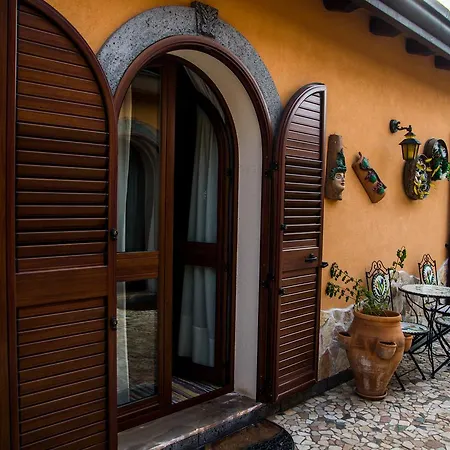 Liliya Panzió Fiumefreddo di Sicilia